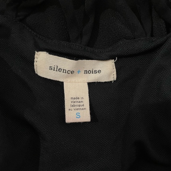 Urban outfitter black open back mini dress - Picture 2 of 3